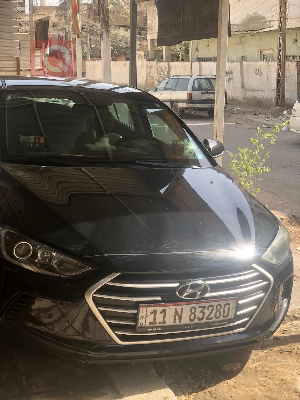 Hyundai Elantra